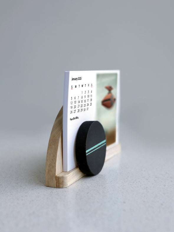 Art Calendar '25