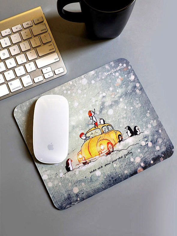 Mouse pad - Snow falls