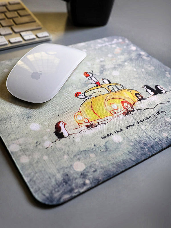 Mouse pad - Snow falls